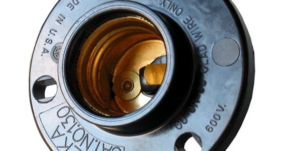 130 Series Maritime Incandescent Sockets, Medium Screw Base