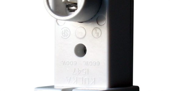 1547 & 1548 Series High Output Pedestal Type Lampholders, For 800 and 1500mA Lamps